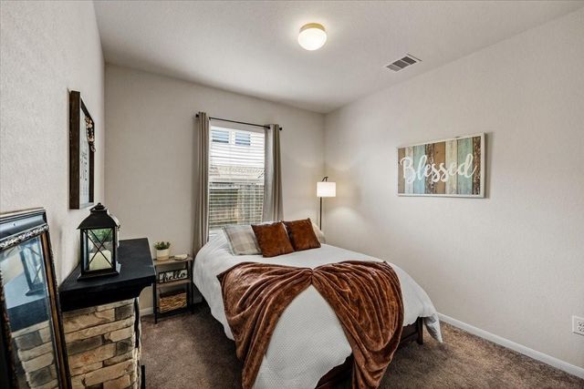 422 Stockport Drive, League City, TX 77573