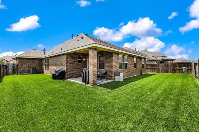 422 Stockport Drive, League City, TX 77573