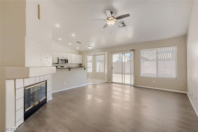 3014 West Gilmore Avenue, North Las Vegas, NV 89032