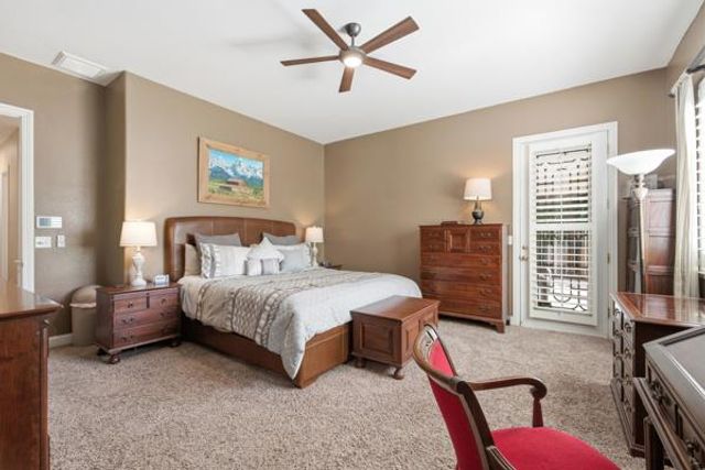 1697 N Jasmine Avenue, Clovis, CA 93619