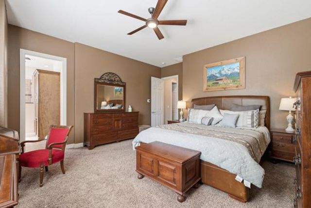 1697 N Jasmine Avenue, Clovis, CA 93619