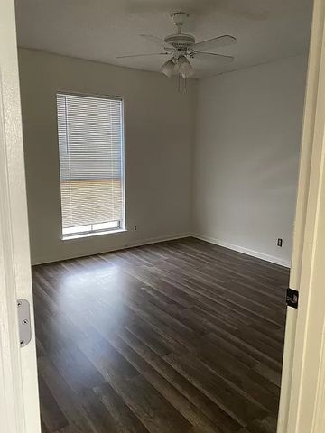 2503 W Heiman St, Nashville, TN 37208