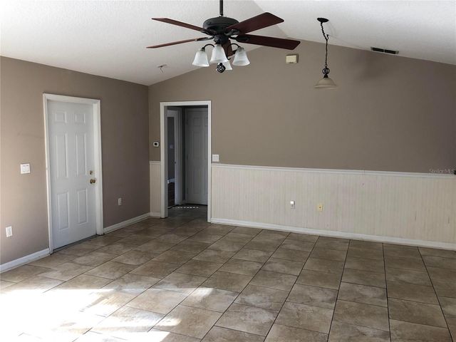 616 E 1ST STREET, Apopka, FL 32703