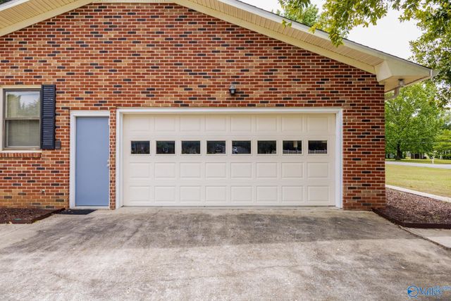 225 Shortland Drive, Madison, AL 35758