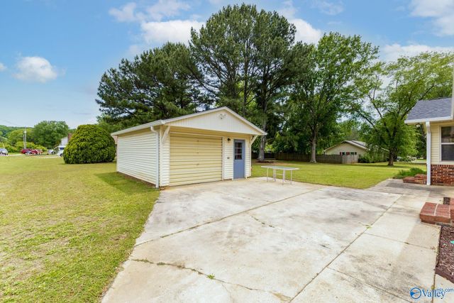 225 Shortland Drive, Madison, AL 35758