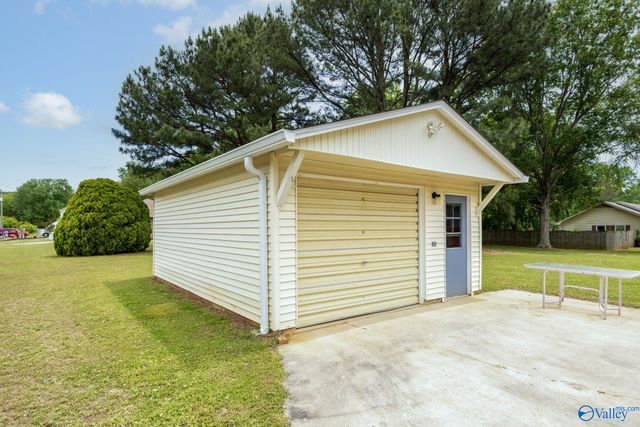 225 Shortland Drive, Madison, AL 35758
