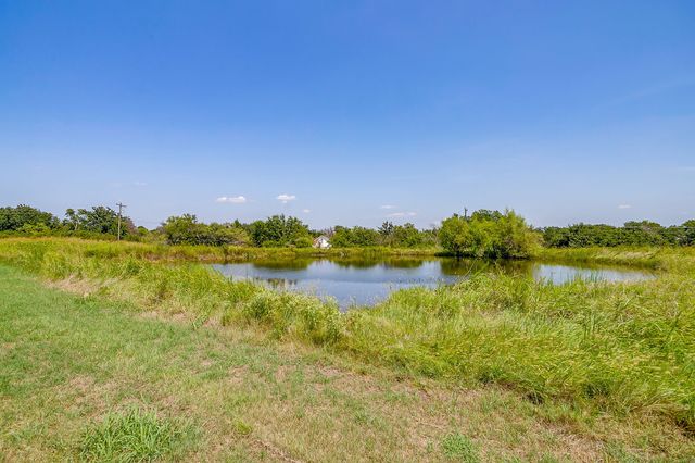 601 Cr-805, Cleburne, TX 76031