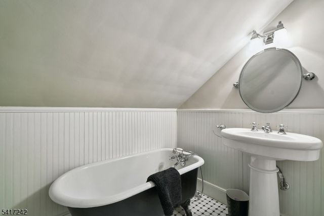 20 EUCLID AVENUE, Maplewood Twp., NJ 07040