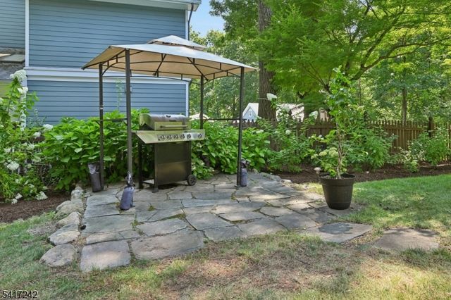 20 EUCLID AVENUE, Maplewood Twp., NJ 07040