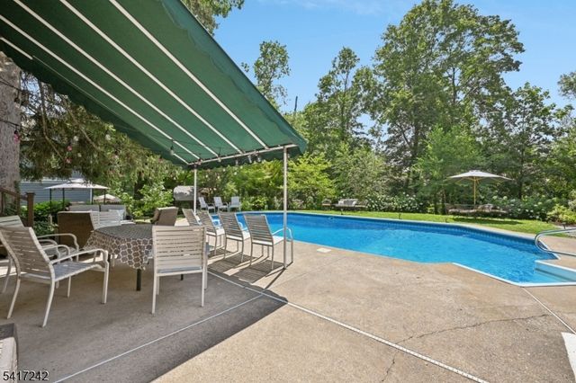 20 EUCLID AVENUE, Maplewood Twp., NJ 07040