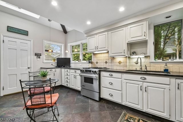 20 EUCLID AVENUE, Maplewood Twp., NJ 07040