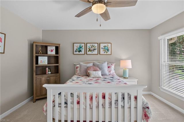 2105 Lords LNDG, Virginia Beach, VA 23454