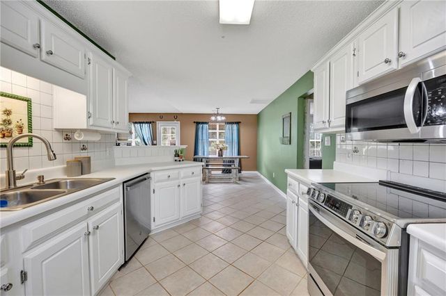 88 Snapping Shoals Road, Mcdonough, GA 30252