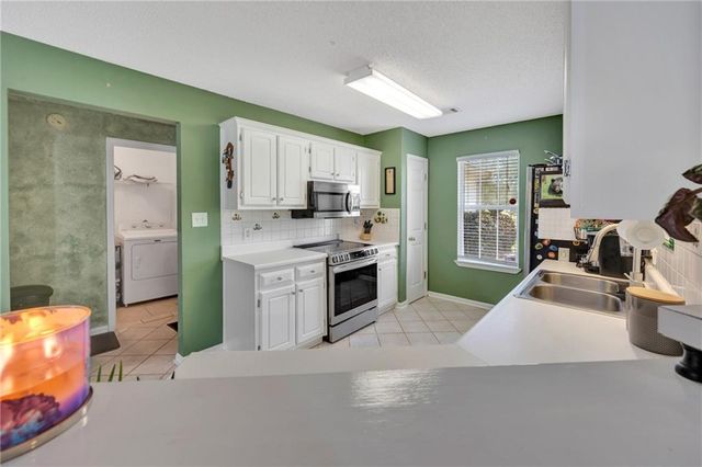 88 Snapping Shoals Road, Mcdonough, GA 30252