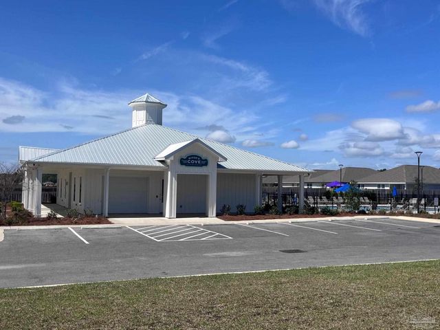 6249 Firefly Dr, Milton, FL 32583