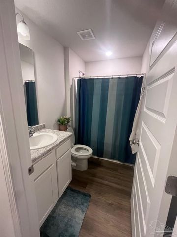 6249 Firefly Dr, Milton, FL 32583