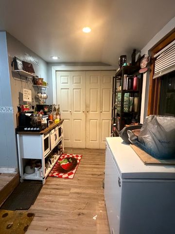 1421 Gunderson Avenue, Berwyn, IL 60402