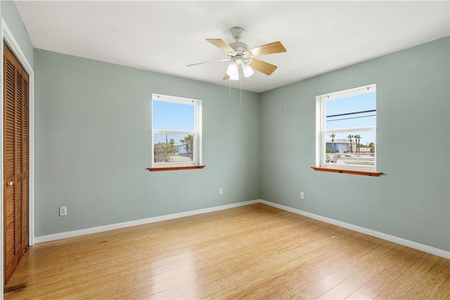 604 La Juana Ct, Port Aransas, TX 78373