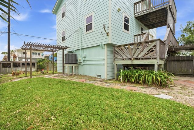 604 La Juana Ct, Port Aransas, TX 78373