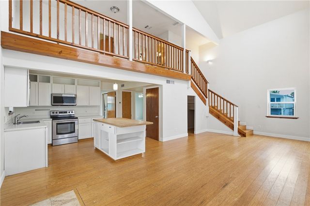 604 La Juana Ct, Port Aransas, TX 78373