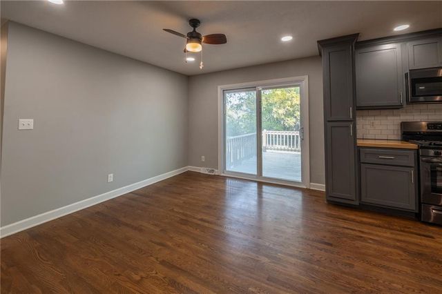 1008 3rd Street, Camden Point, MO 64018