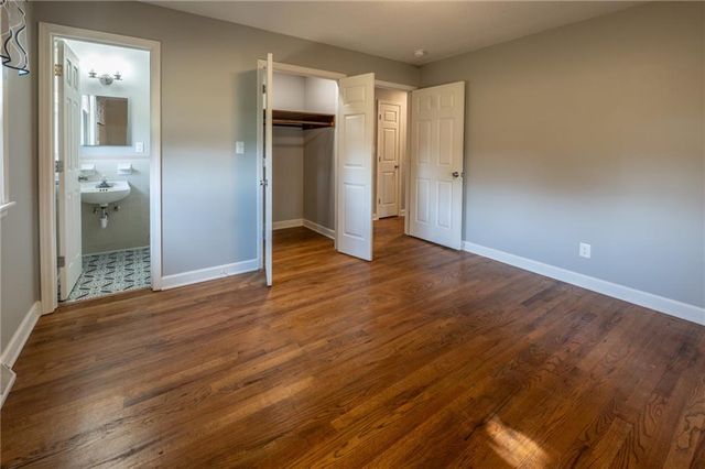 1008 3rd Street, Camden Point, MO 64018