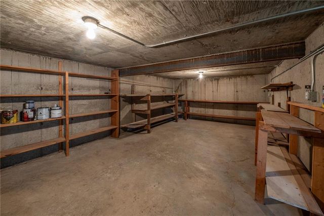 1008 3rd Street, Camden Point, MO 64018