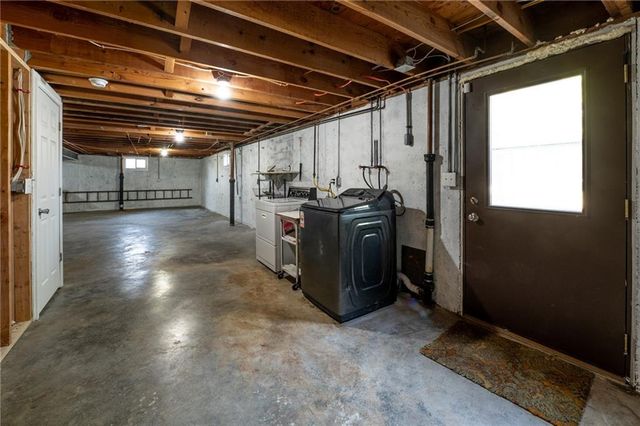 1008 3rd Street, Camden Point, MO 64018