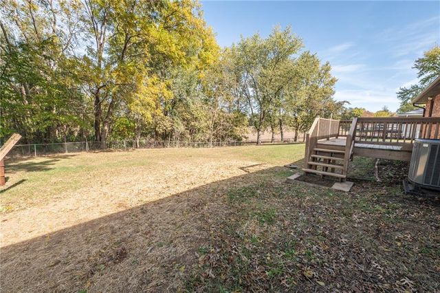 1008 3rd Street, Camden Point, MO 64018