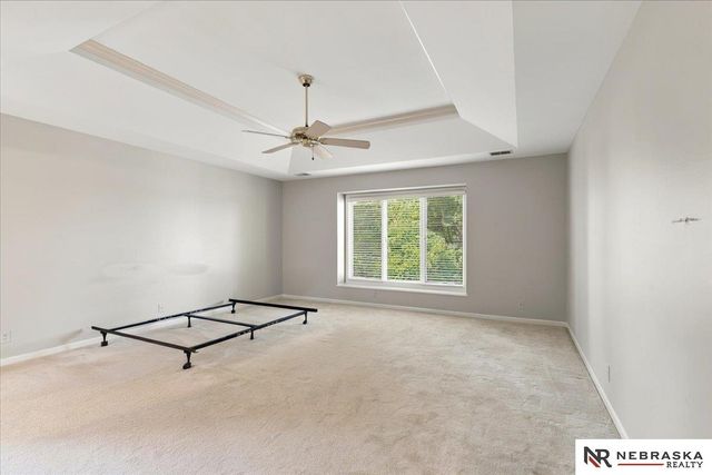 16512 Mason Street, Omaha, NE 68118
