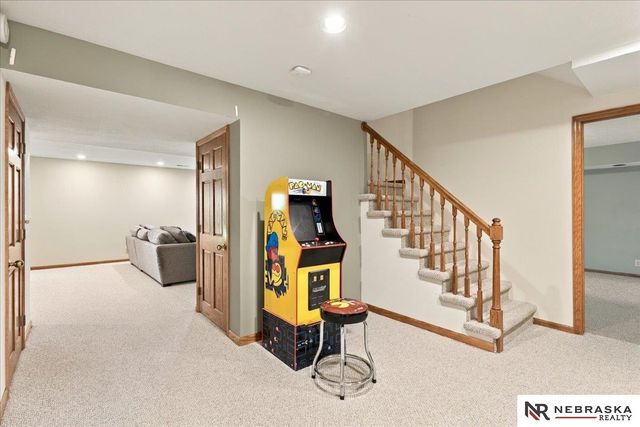 16512 Mason Street, Omaha, NE 68118