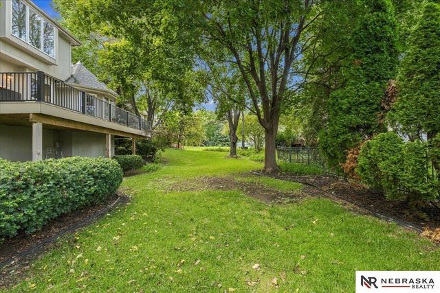 16512 Mason Street, Omaha, NE 68118