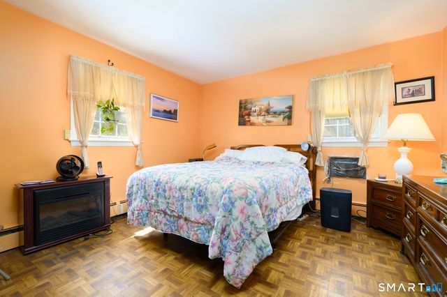 43 Hidden Brook Drive, Stamford, CT 06907