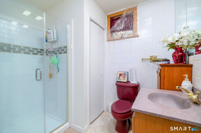 43 Hidden Brook Drive, Stamford, CT 06907