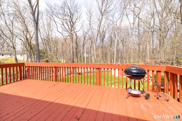 43 Hidden Brook Drive, Stamford, CT 06907