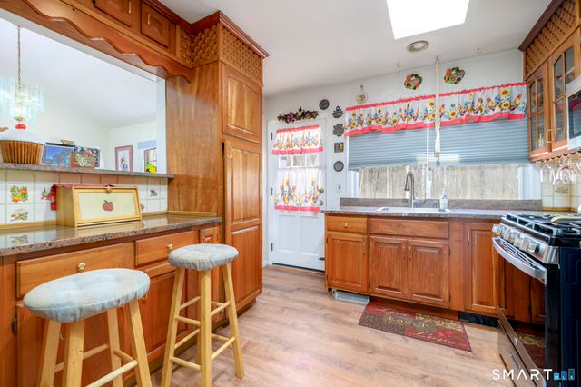 43 Hidden Brook Drive, Stamford, CT 06907