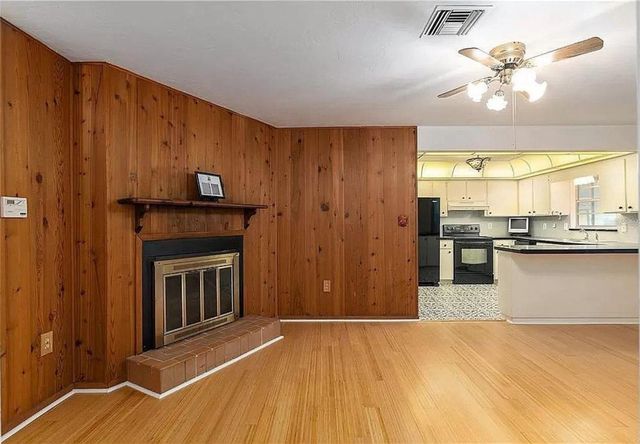 4510 NW 31ST AVENUE, Gainesville, FL 32606