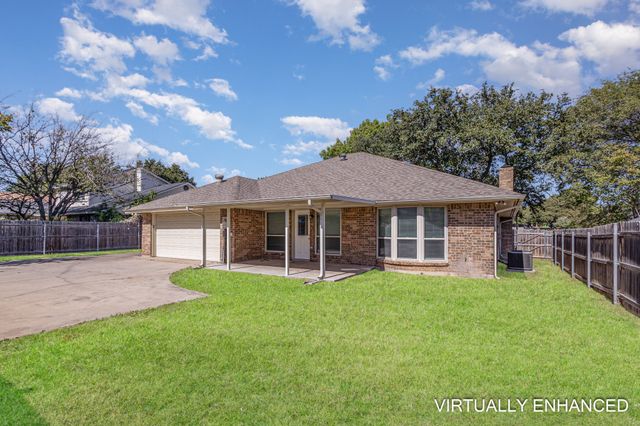 2008 Oakmeadow Street, Bedford, TX 76021