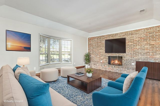 2008 Oakmeadow Street, Bedford, TX 76021