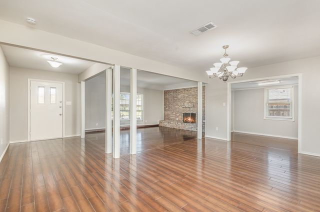 2008 Oakmeadow Street, Bedford, TX 76021