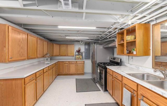925 Parsons Street Sw, Georgetown Twp, MI 49418