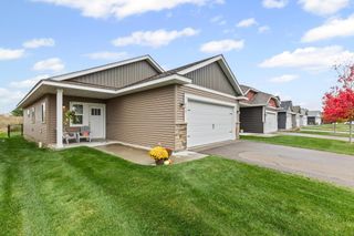 713 Cherrywood Lane NE, Isanti, MN 55040