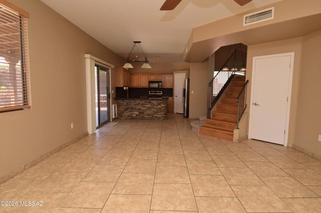 10226 E Desert Eden Place, Tucson, AZ 85747