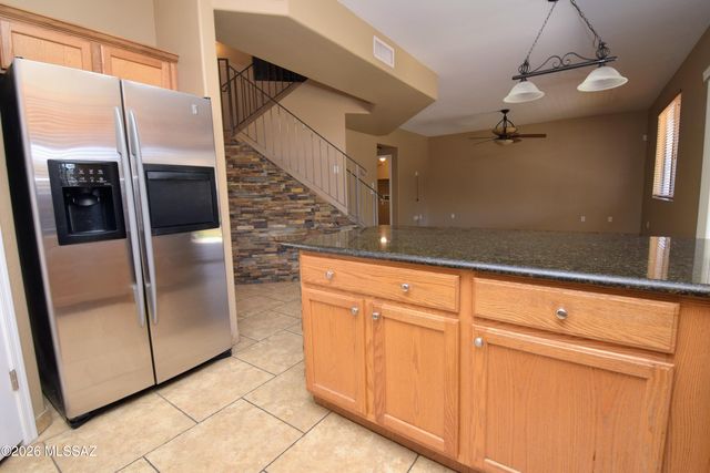 10226 E Desert Eden Place, Tucson, AZ 85747