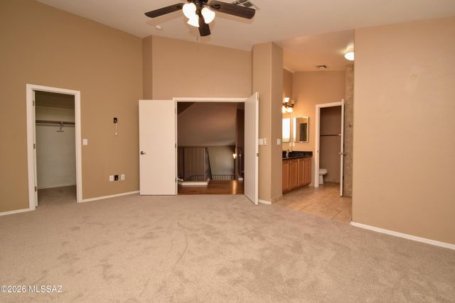 10226 E Desert Eden Place, Tucson, AZ 85747