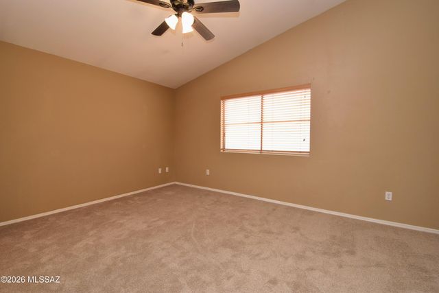 10226 E Desert Eden Place, Tucson, AZ 85747