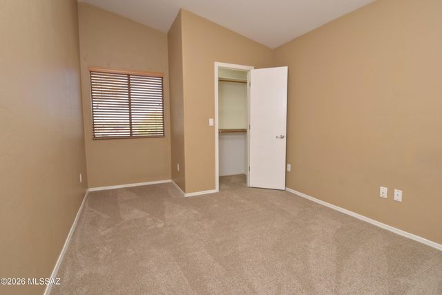 10226 E Desert Eden Place, Tucson, AZ 85747