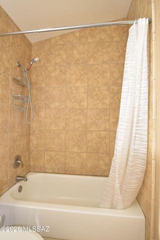 10226 E Desert Eden Place, Tucson, AZ 85747