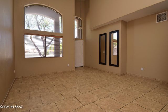 10226 E Desert Eden Place, Tucson, AZ 85747