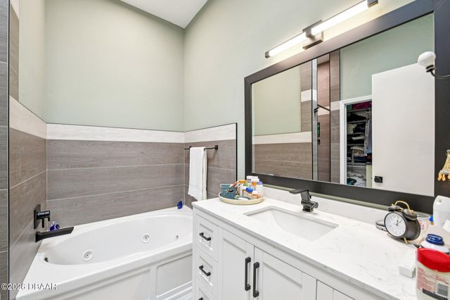 3836 Long Grove Lane, Port Orange, FL 32129